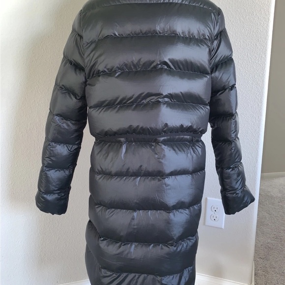 Nike Women’s Asymmetrical Quilted Down Winter Coat Sz S SOLDOUT NWOT - Picture 11 of 16